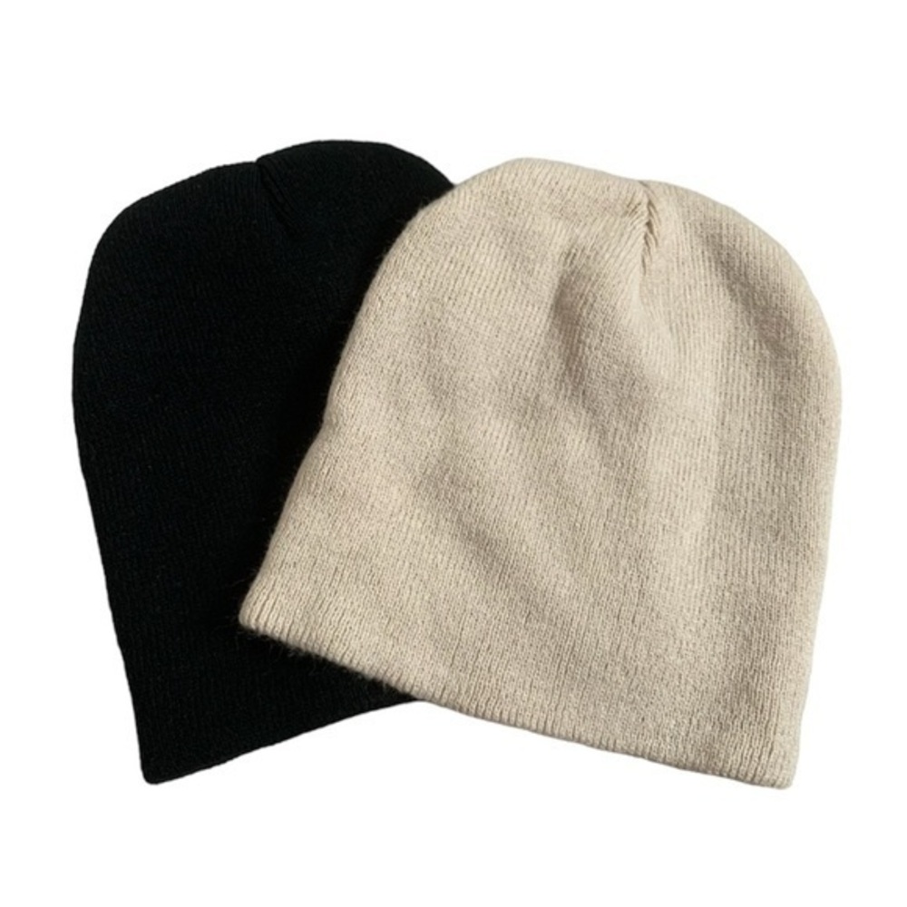 ( 2pcs) Black and Khaki One Size New Solid Knitted Hat‎